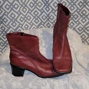 Clarks Sz 11 Soft Leather Red Boot Inside Zipper